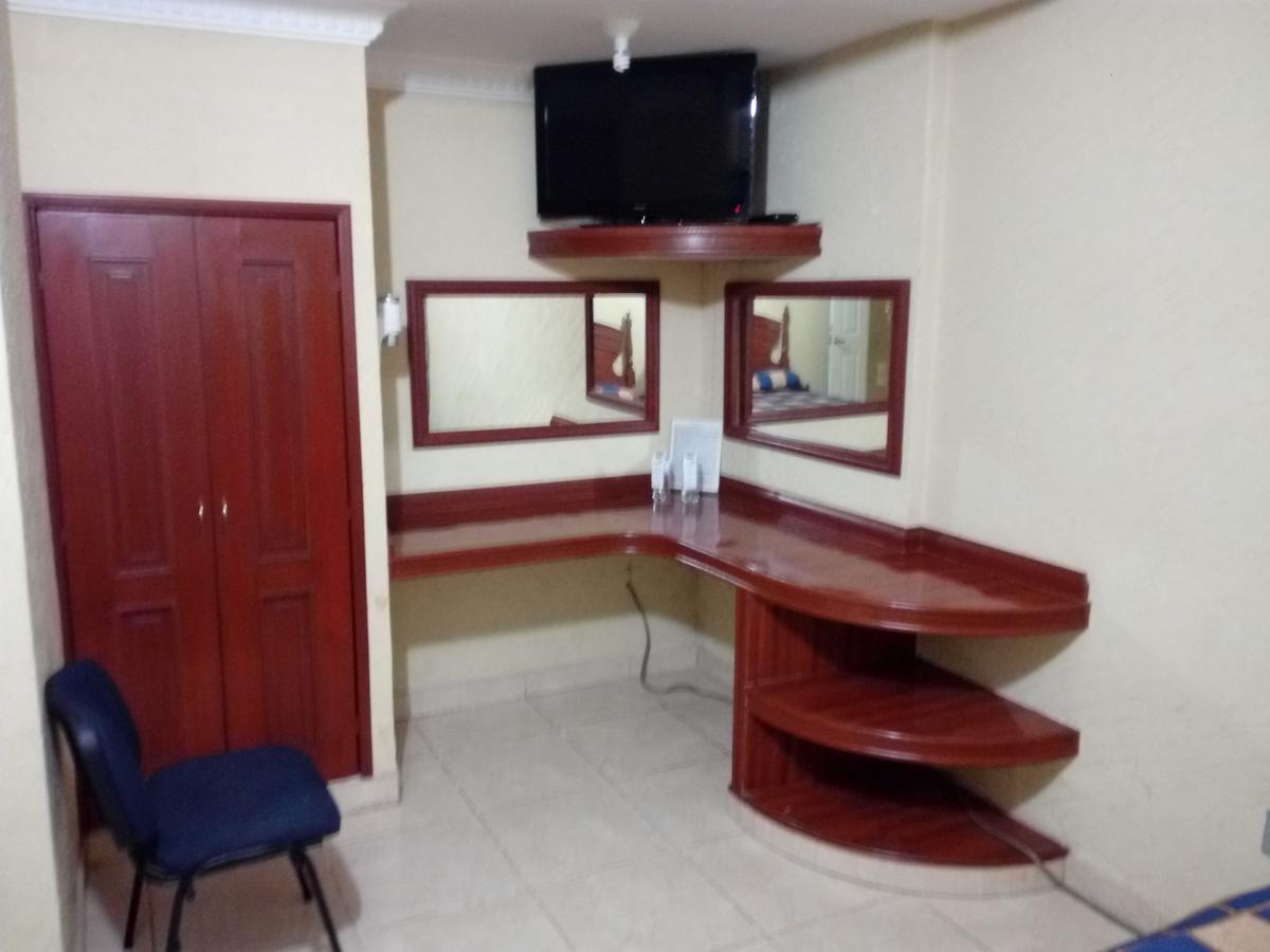 Hotel Bravo Tepic Εξωτερικό φωτογραφία