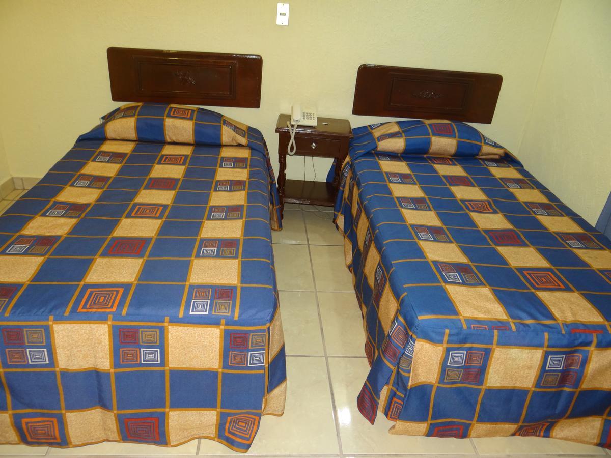 Hotel Bravo Tepic Εξωτερικό φωτογραφία